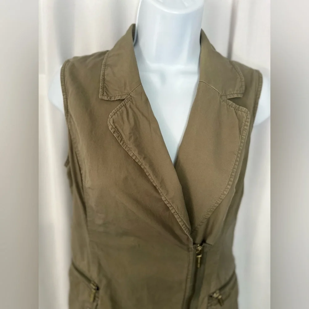 Michael Kors Olive Green Utility Vest Dress with Zip Front (1070)